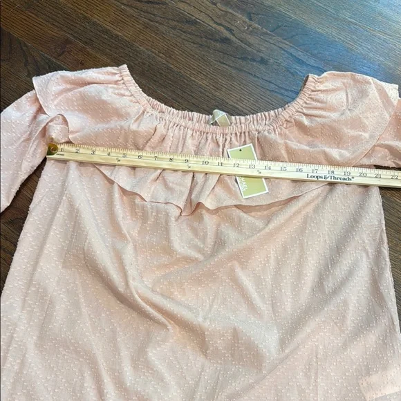 Michael Kors Peach Blouse - Picture 5 of 7